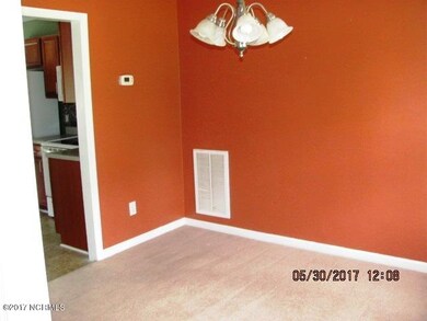 412 N Wilmington Dining Room