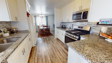 1445 Melarkey St, Winnemucca, NV 89445 - photo 7