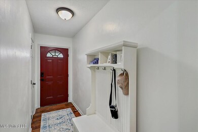 05-301 Hemlock Dr