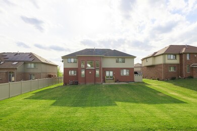 18721 Castle Dargan Dr, Country Club Hills, IL 60478 - photo 2