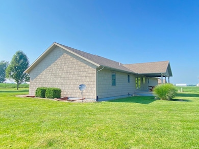 655 S 300 E, Lagrange, IN 46761 - photo 4