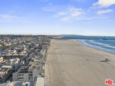 4 Jib St unit 3, Marina Del Rey, CA 90292 - photo 3