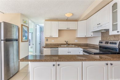Regency Tower unit 3401, Honolulu, HI 96826 - photo 6