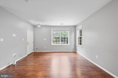 43613 Mcdowell Square, Leesburg, VA 20176 - photo 6