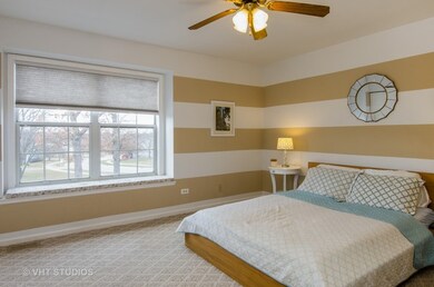 905 Old Oak Cir, Algonquin, IL 60102 - photo 7