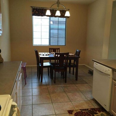 3422 University (4)