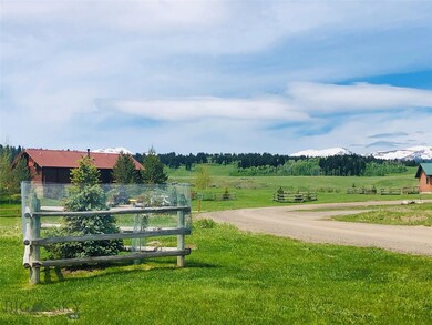 Mountain Views from the Front Yard!