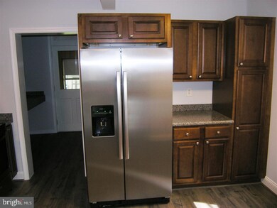 131 Bosler Ave, Lemoyne, PA 17043 - photo 6