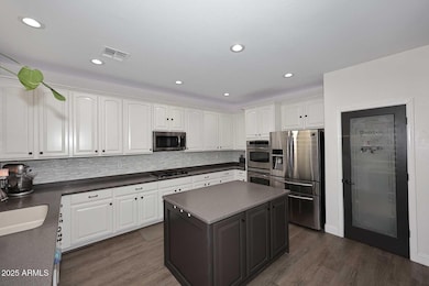 Kitchen2