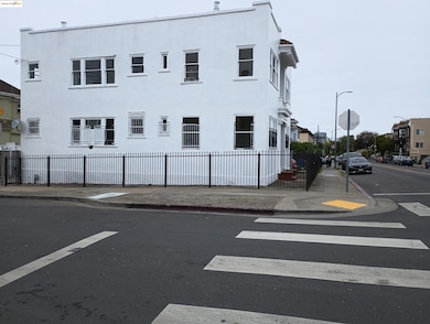 847 E 18th St, Oakland, CA 94606 - photo 2