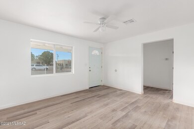 Palmdale 8