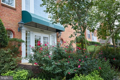 The Pavillion unit 306, Falls Church, VA 22043 - photo 3