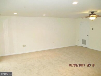 571 Mcmanus Way unit C1, Towson, MD 21286 - photo 3