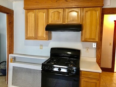 366 Lagrange St unit 2, West Roxbury, MA 02132 - photo 4