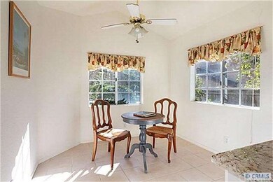 28265 La Bajada Breakfast Nook