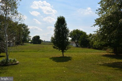 12011 Karper Rd, Mercersburg, PA 17236 - photo 5