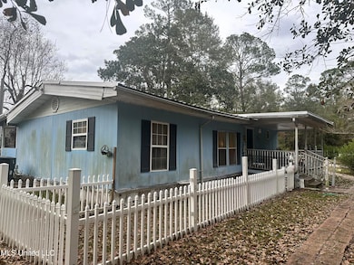 13178 Mock St, Gulfport, MS 39503 - photo 2