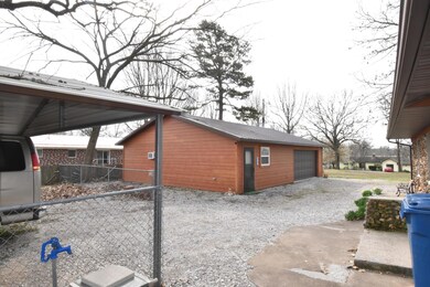 1299 Baker Ln, Cassville, MO 65625 - photo 5