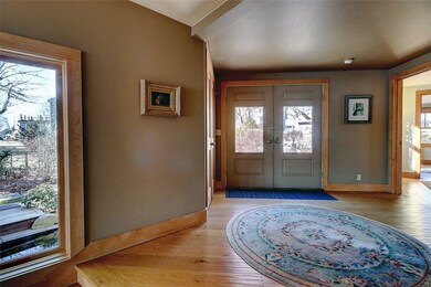 156 Riverside Dr, Riverside, RI 02915 - photo 5