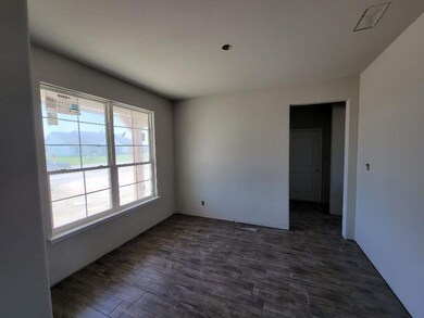 118 Prairie Trail unit 4737, Rhome, TX 76078 - photo 2