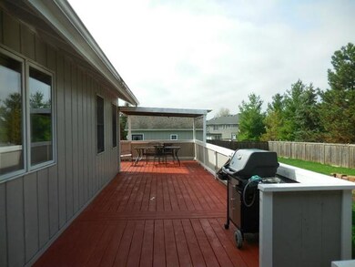 450 Judd Ln, Batavia, IL 60510 - photo 4