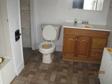 Full Bath.