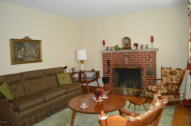 5307 Elise Way, Louisville, KY 40219 - photo 2