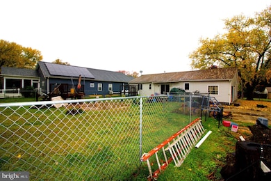 2408 Lodge Farm Rd, Sparrows Point, MD 21219 - photo 3