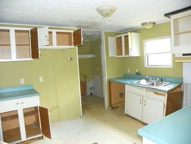 4400 Jimmy Goff Ct, Albany, GA 31705 - photo 4