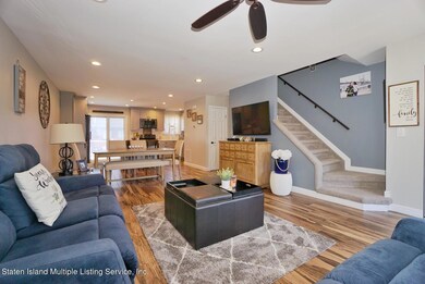 19 Acorn Ct, Staten Island, NY 10309 - photo 7