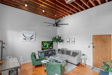 411 W Congress St unit 5, Savannah, GA 31401 - photo 2