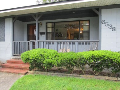 6538 Solandra Dr S, Jacksonville, FL 32210 - photo 2