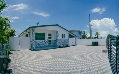 4864 E 8th Ln, Hialeah, FL 33013 - photo 2