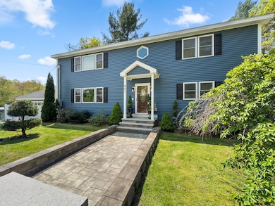 851 Forest St, North Andover, MA 01845 - photo 7