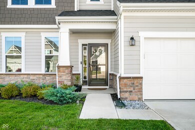 647 Bluestem Cir, New Whiteland, IN 46184 - photo 7