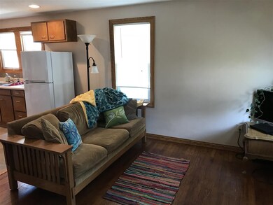 115 W 18th St, Auburn, IN 46706 - photo 4