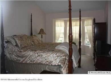 13 Beacon Ct, Holmdel, NJ 07733 - photo 7