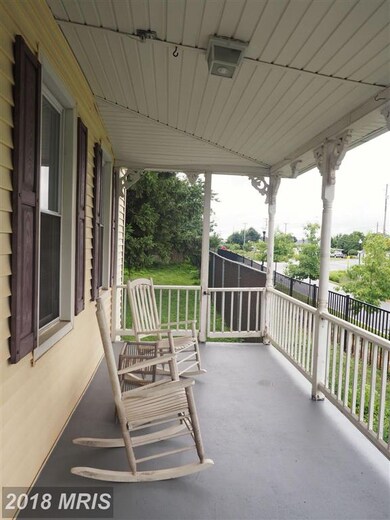 200 N Fairfax Blvd, Ranson, WV 25438 - photo 2