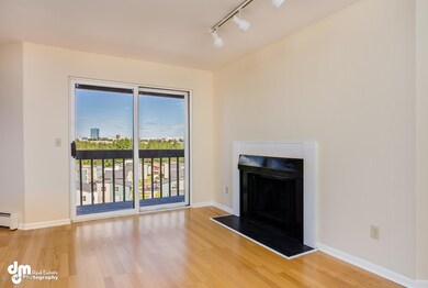 205 W 22nd Ave Anchorage AK-large-017-14