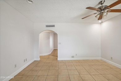 548 E Garnet Ave, Mesa, AZ 85204 - photo 5