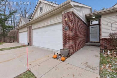 290 Wood Point, Howell, MI 48843 - photo 5