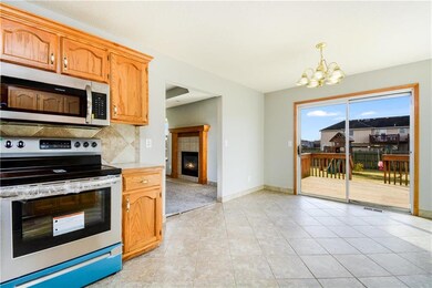 1705 Longhorn Ln, Raymore, MO 64083 - photo 2