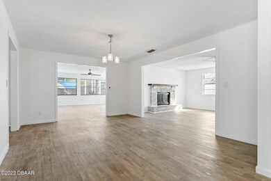 359 Wilmette Cir (8)
