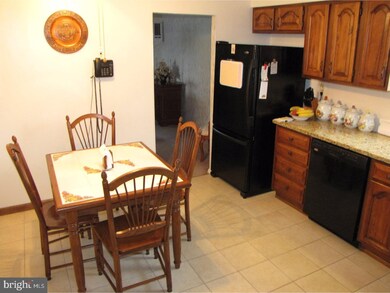 496 Penrose Ln, Warminster, PA 18974 - photo 7