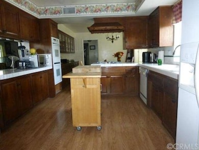 Family Kitchen Looking to Eating Area