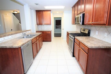 4105 Summer Ln, Pearland, TX 77584 - photo 4