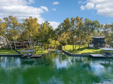 384 Placid Cove Dr, New Braunfels, TX 78130 - photo 4