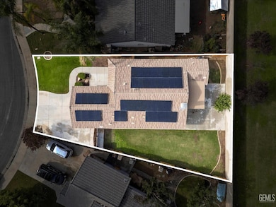 5804 Potenza Ln, Bakersfield, CA 93308 - photo 2