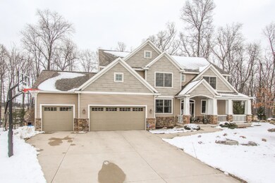002-Front_View-2418611-medium