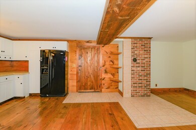 8 forrest roberts-38a